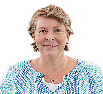 Dr. Claudia Roth