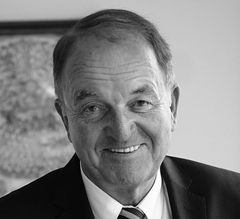 Prof. Jörg Menno Harms
