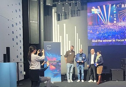 Award-Übergabe bei fohhn
