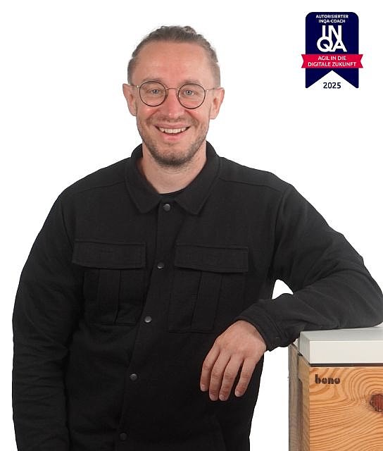Dr. Lukas B. Bruns